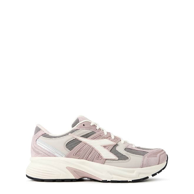 Low Top Sneakers