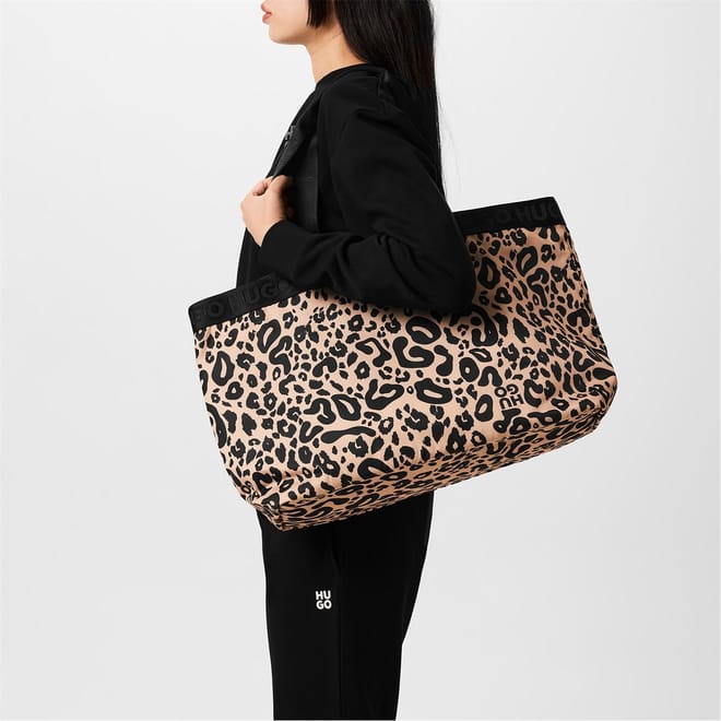 Becky Leopard Tote