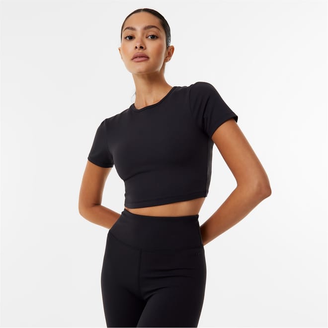 Sophie Habboo Cropped Crew Neck T-Shirt