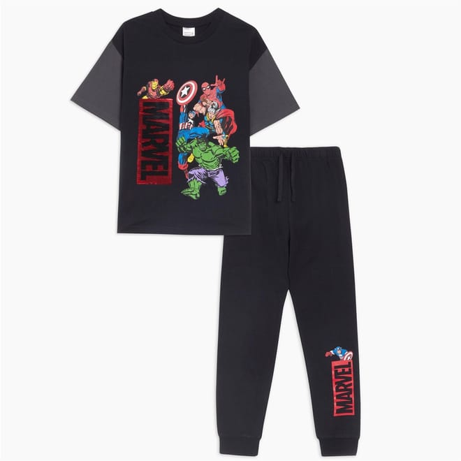 Marvel T-Shirt And Jogger Set