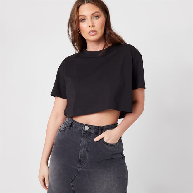 Cropped Crew Neck Regular Fit T-Shirt