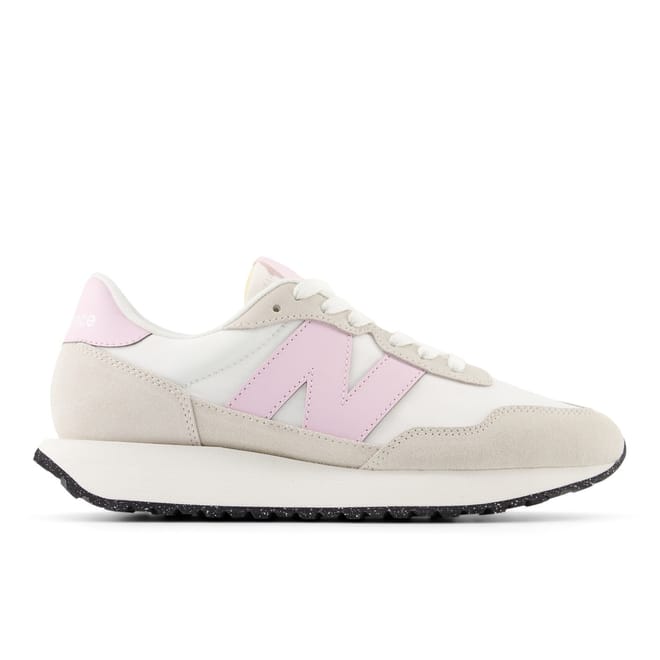Low Top Flat Heel Sneakers