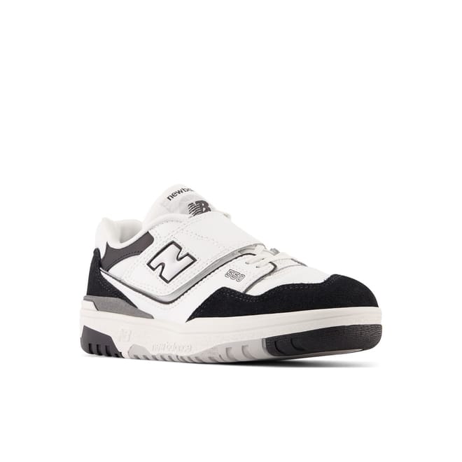 550 Low Top Sneakers