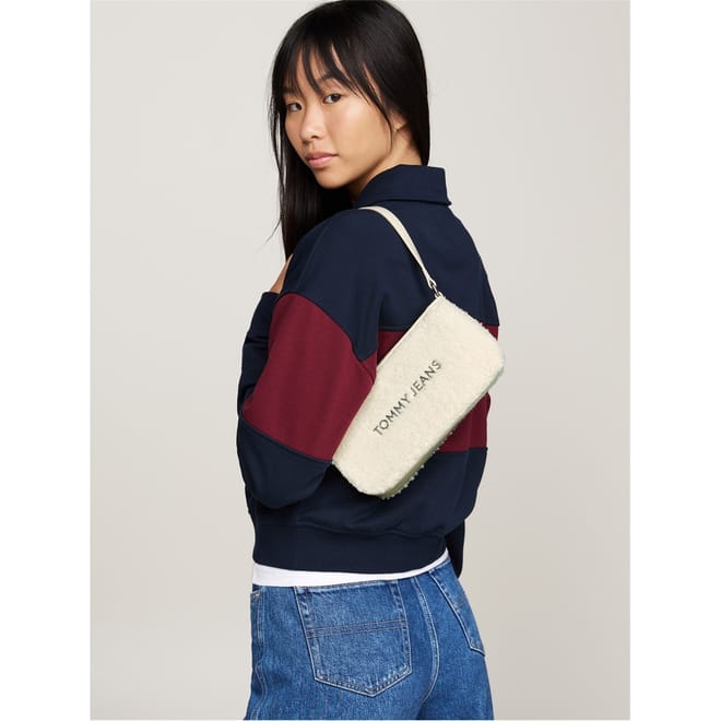 Style Shoulder Bag