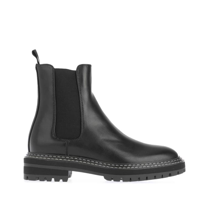 Beth Chelsea Boots