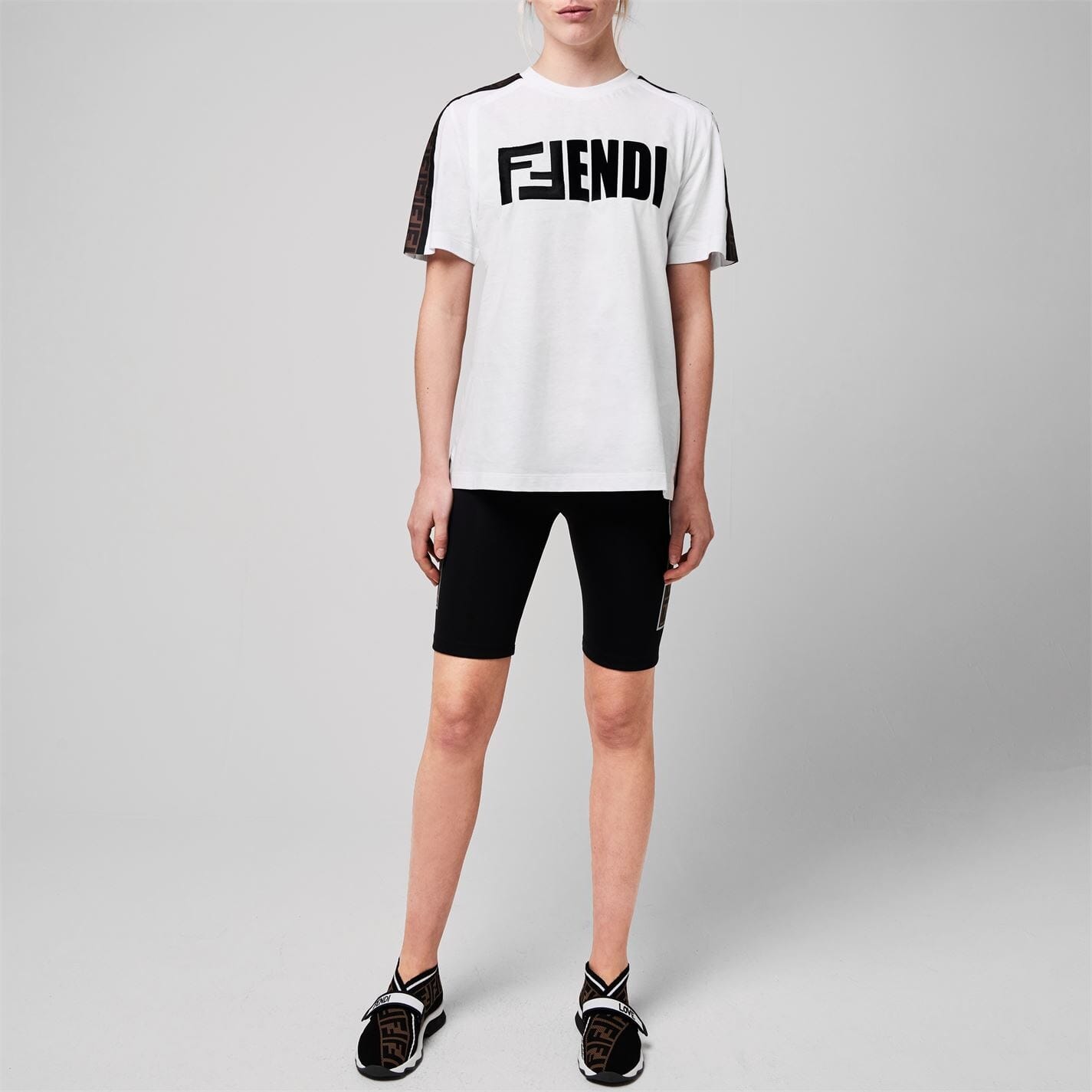 Fendi shorts and t shirt online