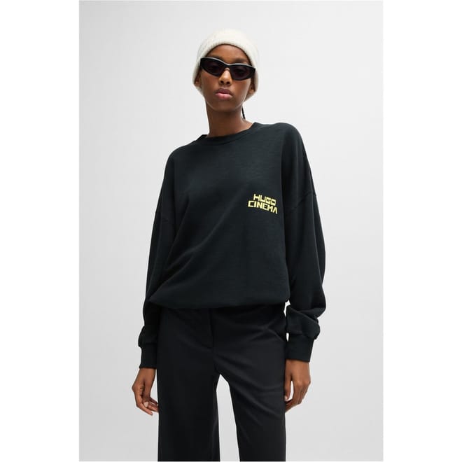 Oversize Fit Cat Graphic Sweatshirt