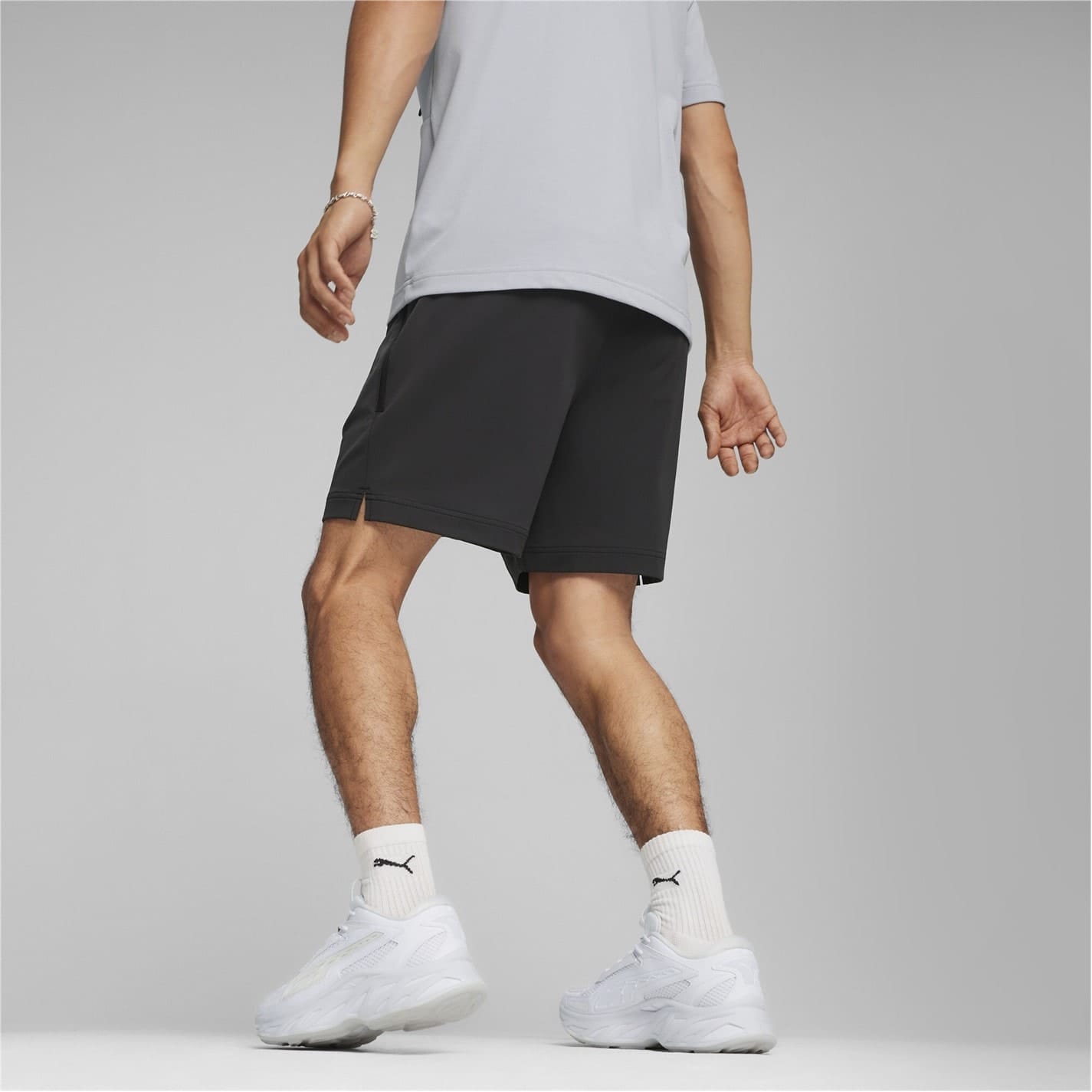 Puma Mens Pumatech Shorts 6 Wv Jogger Shorts in Black