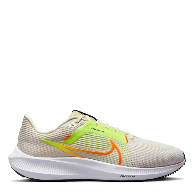 Pegasus 40 Road Running Trainers