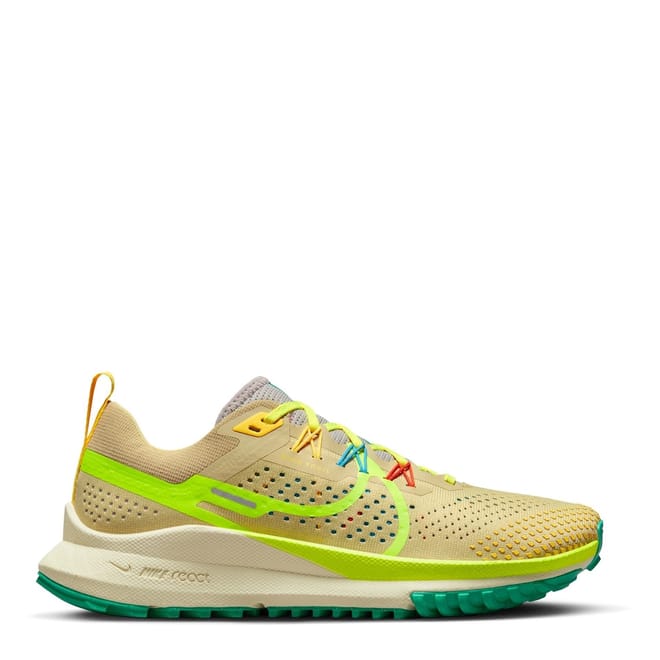 React Pegasus Trail 4 Running Trainers