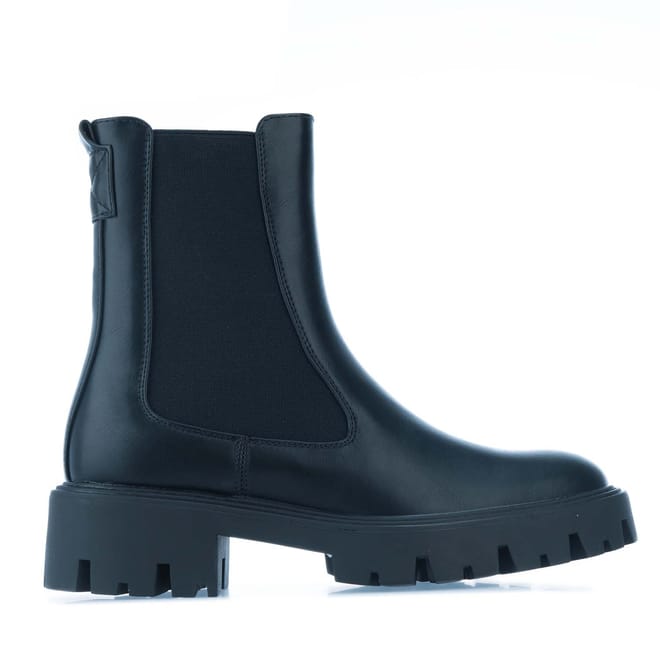 Betty Chelsea Boots