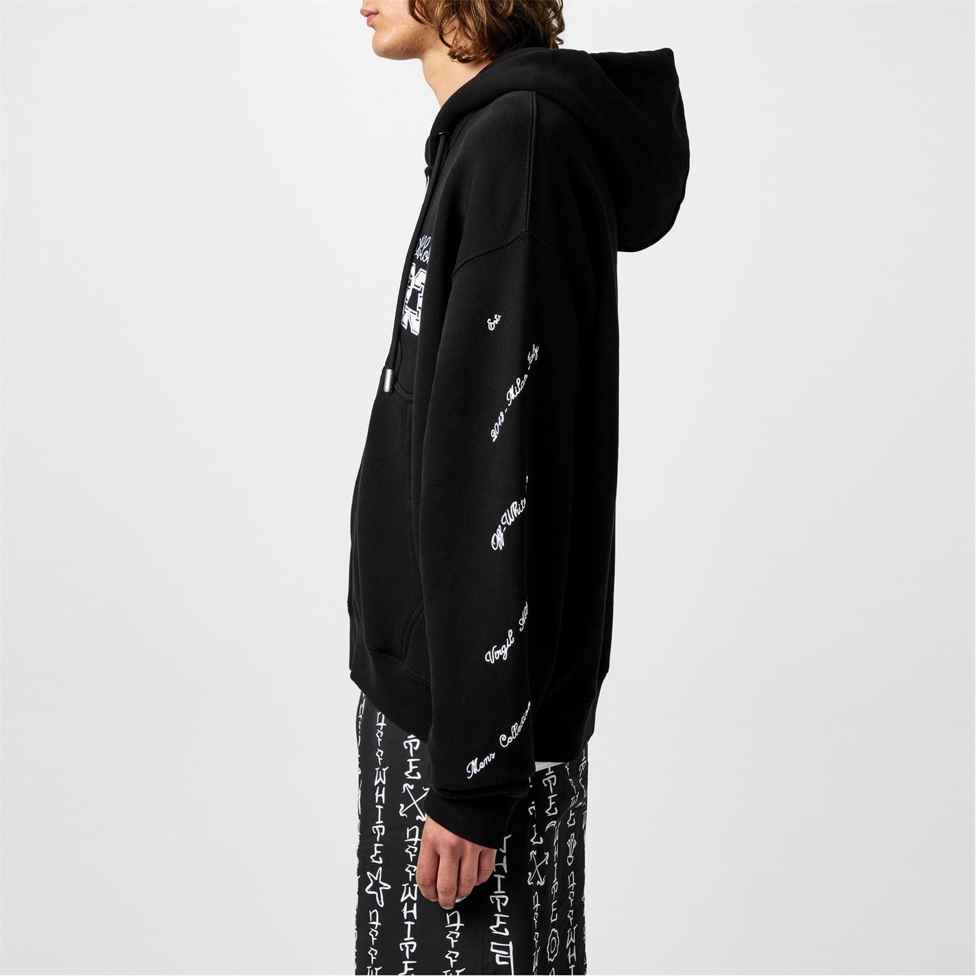 Off-White 23 Skate ロゴ パーカー Off-White Ow 23 Skate パーカー | ブラック | FARFETCH JP