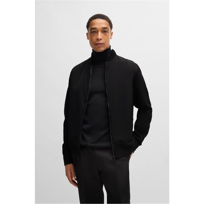 H Skiles 59 10266451 01