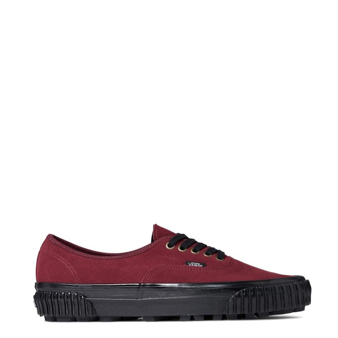 Factory Authentic 44 Lug Trainers