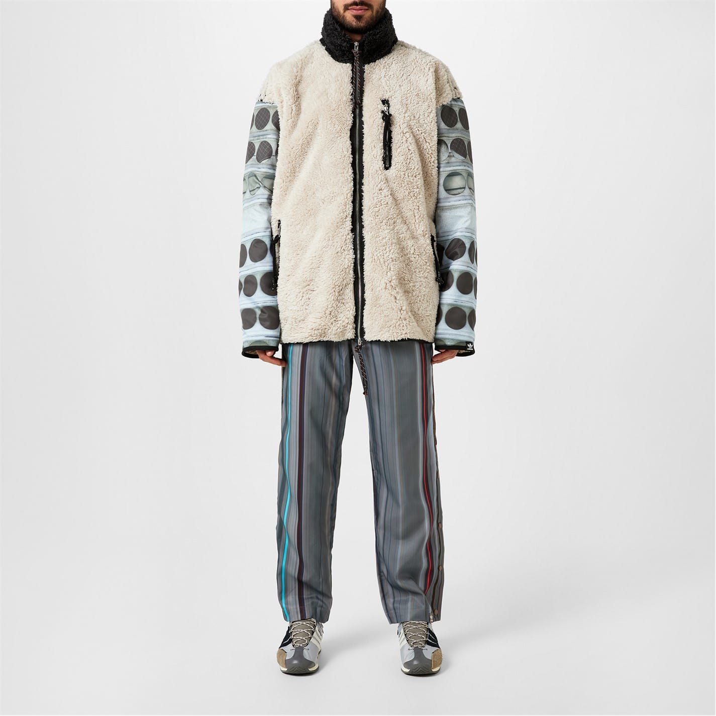 ジャケット・アウター theredthread S flip fur vest gray black THEREDTHREAD / ザレッドスレッド】S flip fur vest