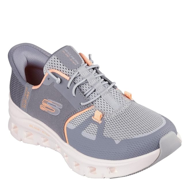 Glide Step Pro Low Top Slip On Sneakers