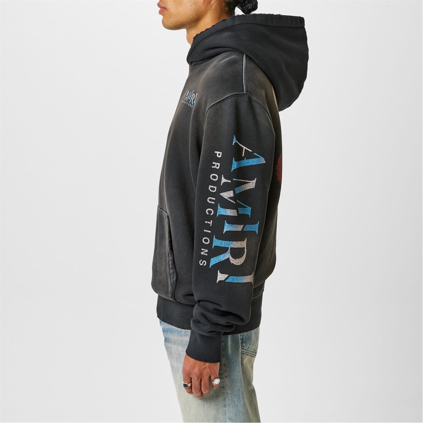 ハンサム度がアップする【AMIRI】Over Hoodie Black Amiri Over The Head Theatres Hoodie - Get The Label