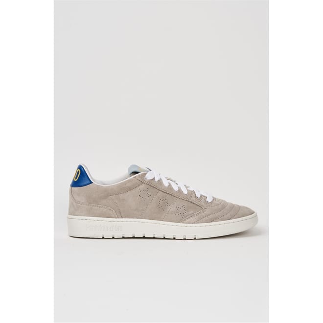 Wembley Low Top Sneakers