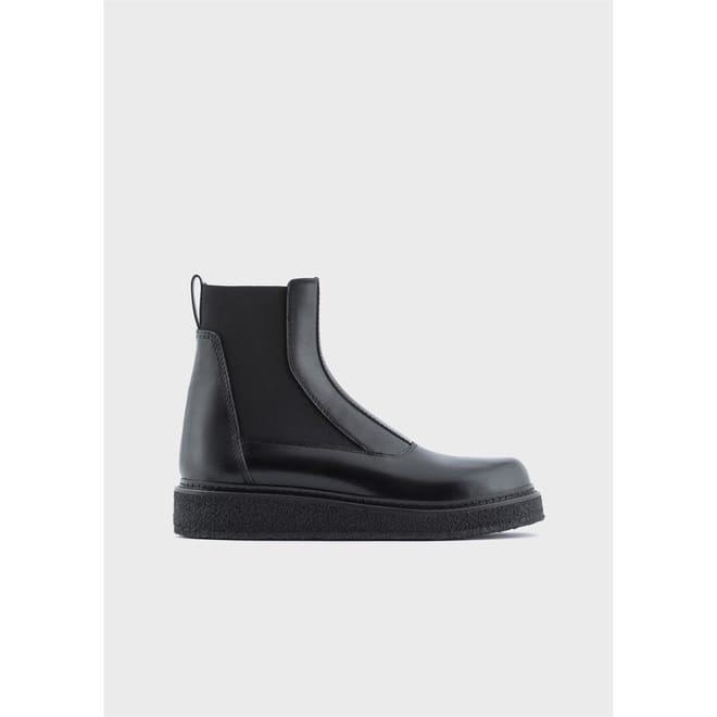 Chelsea Flat Heel Round Toe Boots