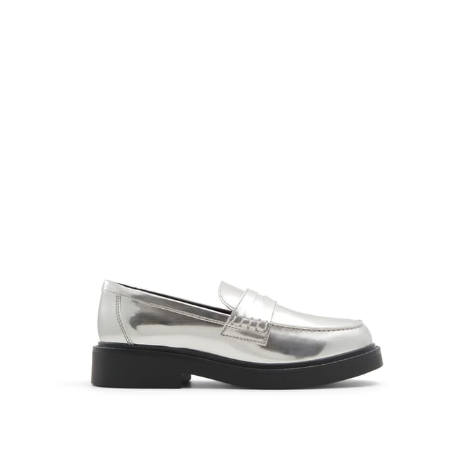Verima Penny Loafer Block Heel