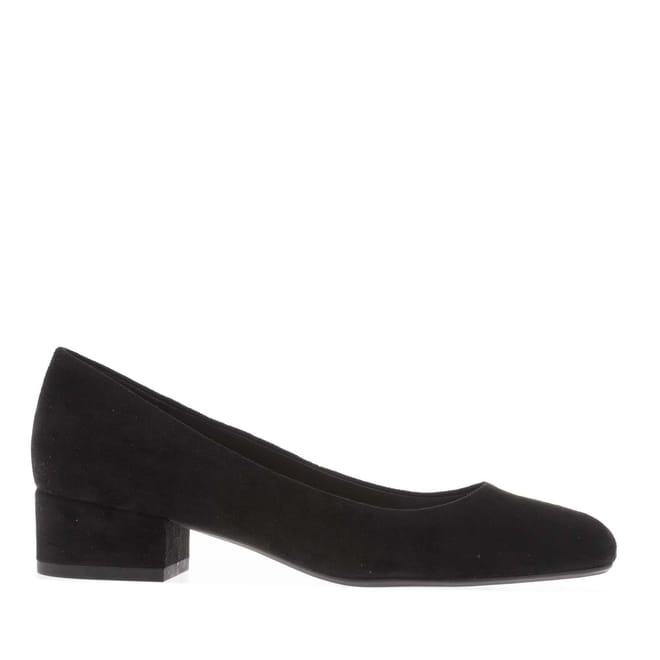 Believing Court Shoes