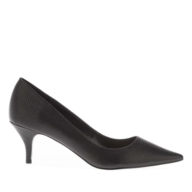 Attire Patent Court Shoes