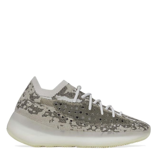 380 Boost Trainers