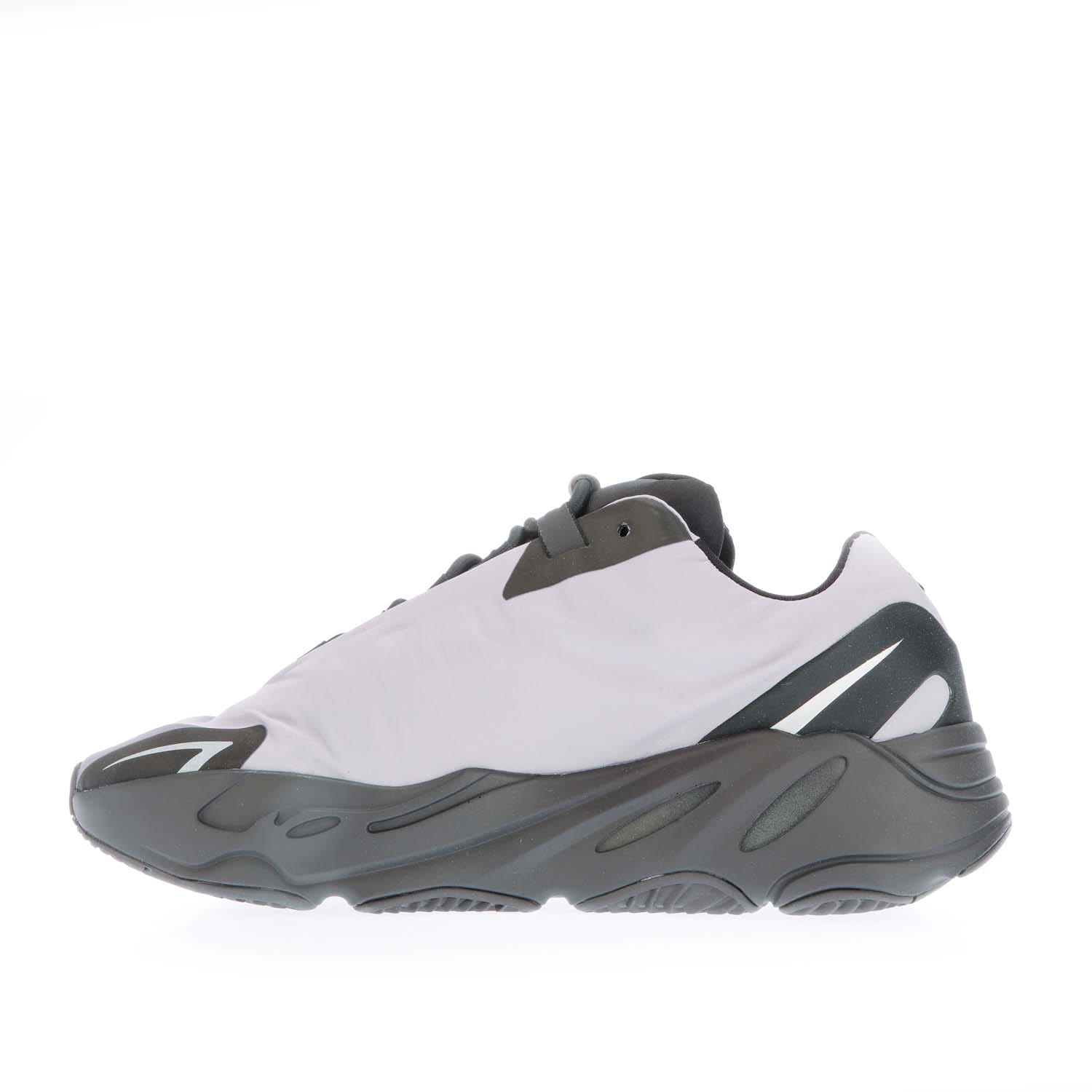 Navy Yeezy 700 MNVN Trainers - Get The Label