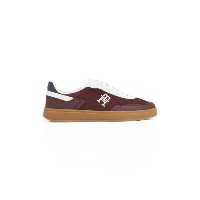Heritage Perf Low Top Sneakers