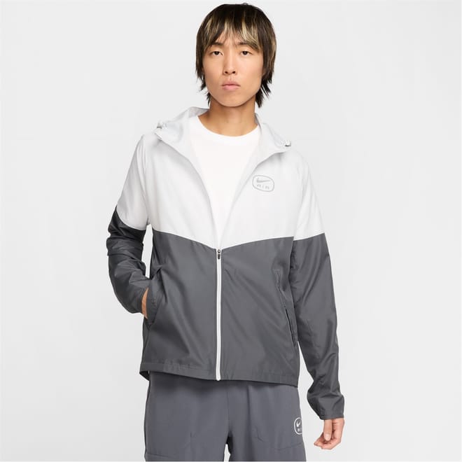Air Run Hooded Windbreaker