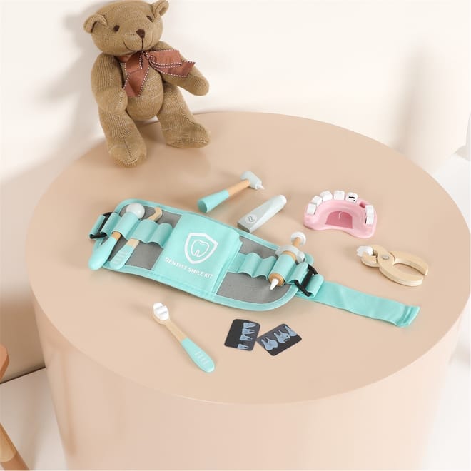 Wooden Dentist Tool Belt 00