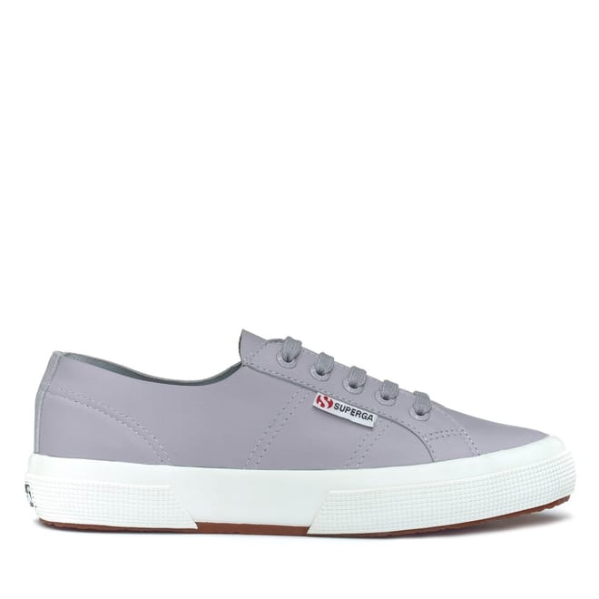 2750 Low Top Canvas Sneakers
