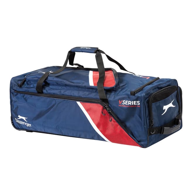 V130 Cricket Holdall