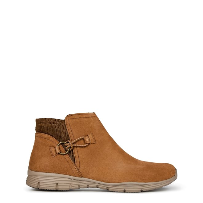 Snug Boot Low Heel