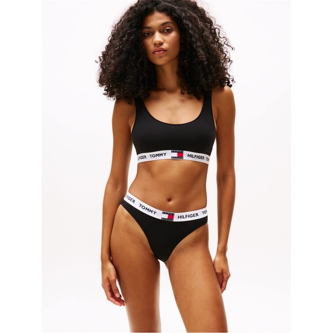 Scoop Neck Bra