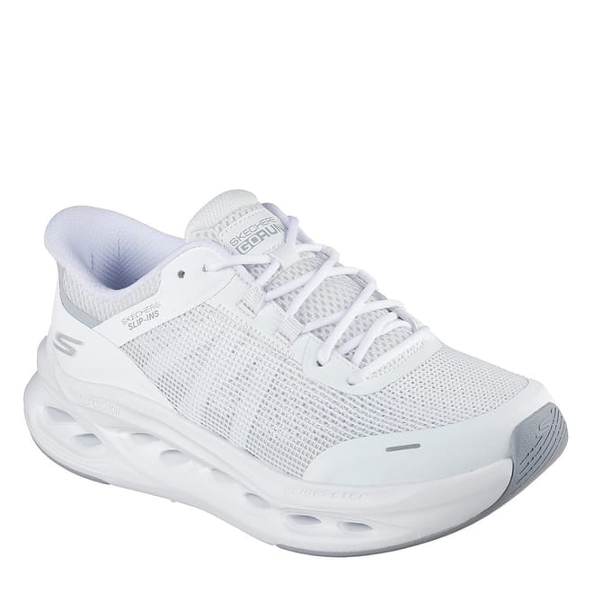 Low Top Flat Heel Sneakers
