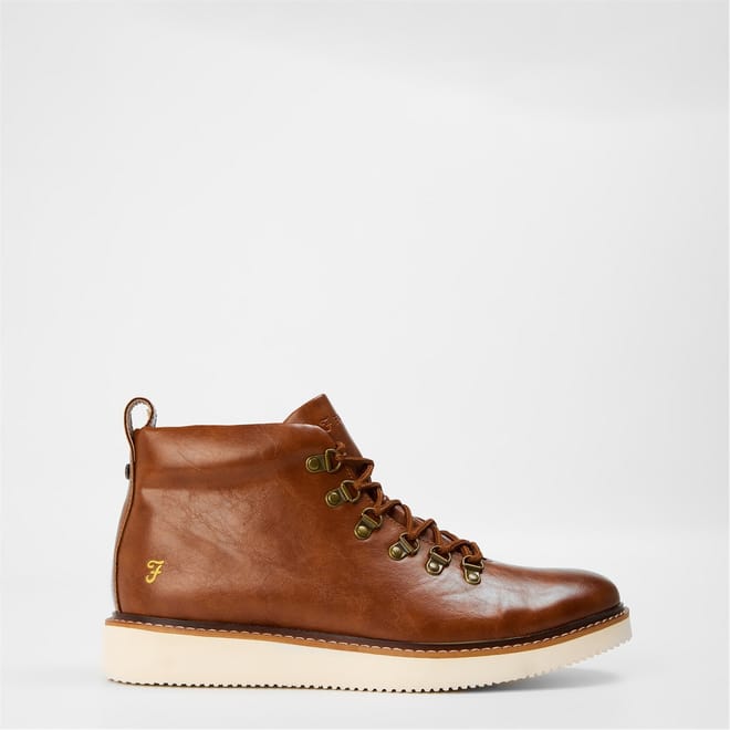 Round Toe Desert Boot