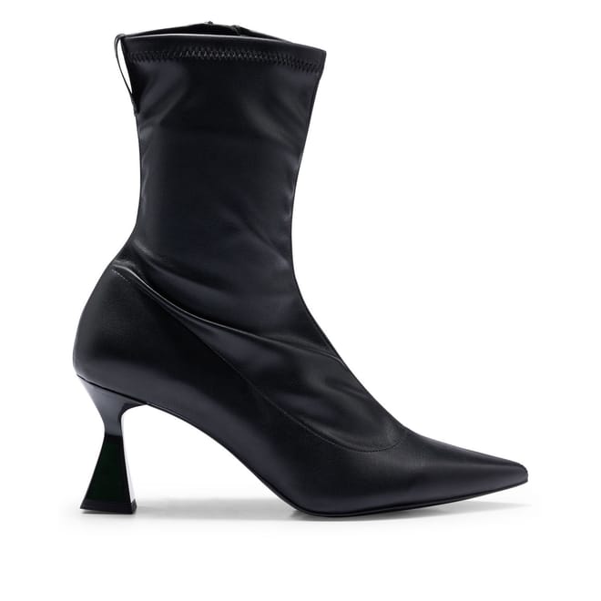 Rebecca Boots