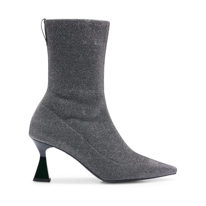Rebecca Boots