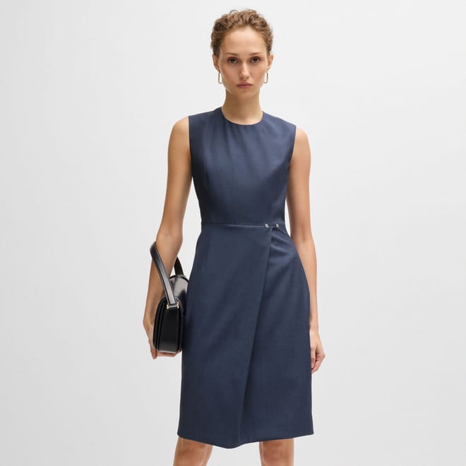 Dathea Shift-Style Dress