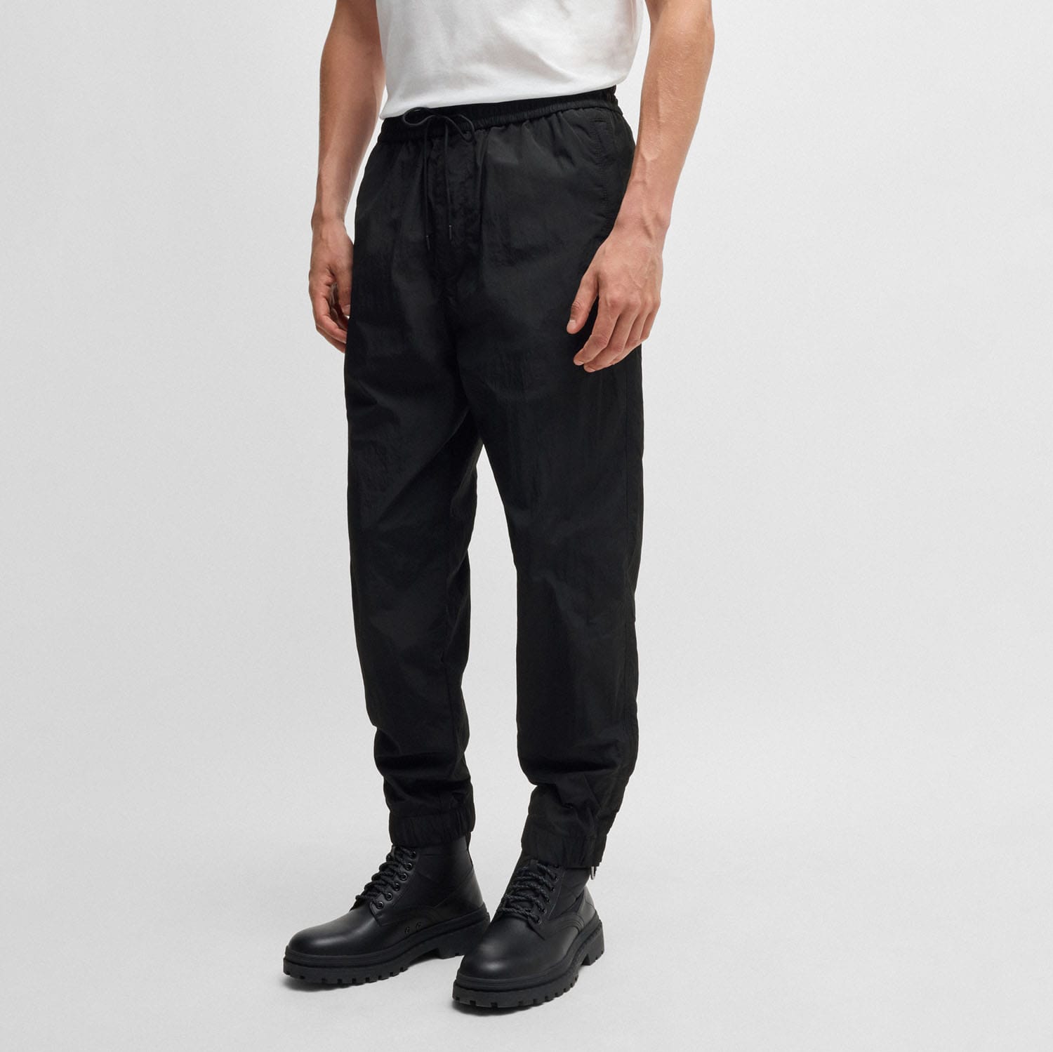 Black Boss Sracky2 Relaxed-Fit Trousers - Get The Label