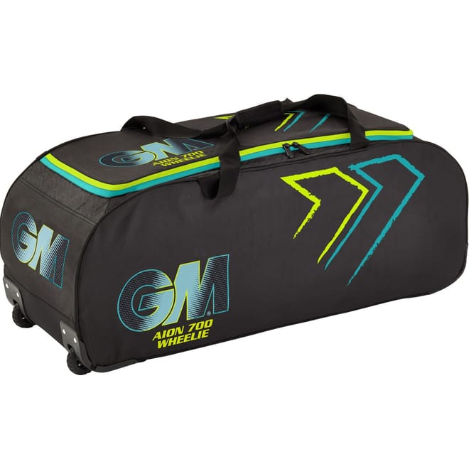  And  Moore Aion 700 Wheelie Bag