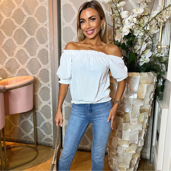 Off The Shoulder Frill Detail Top