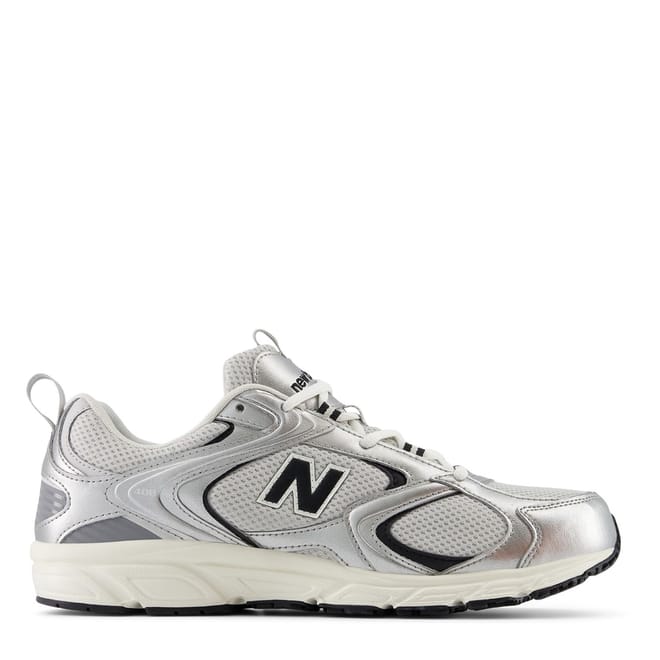 408v1 Low Top Flat Heel Sneakers