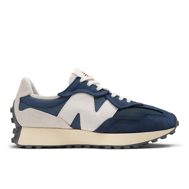 327 Trainers