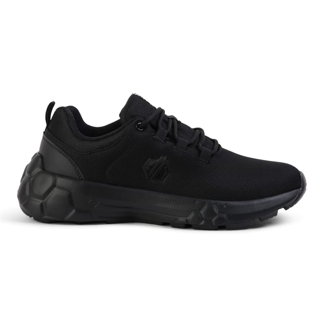 Hexswift Lace-Up Low Top Sneakers