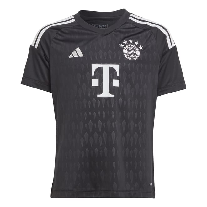 FC Barcelona Number on Back V-Neck Raglan Sleeve Regular Fit T-Shirt