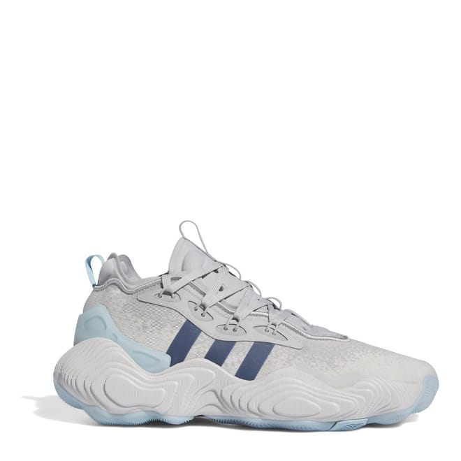 Low Top Flat Heel Sneakers