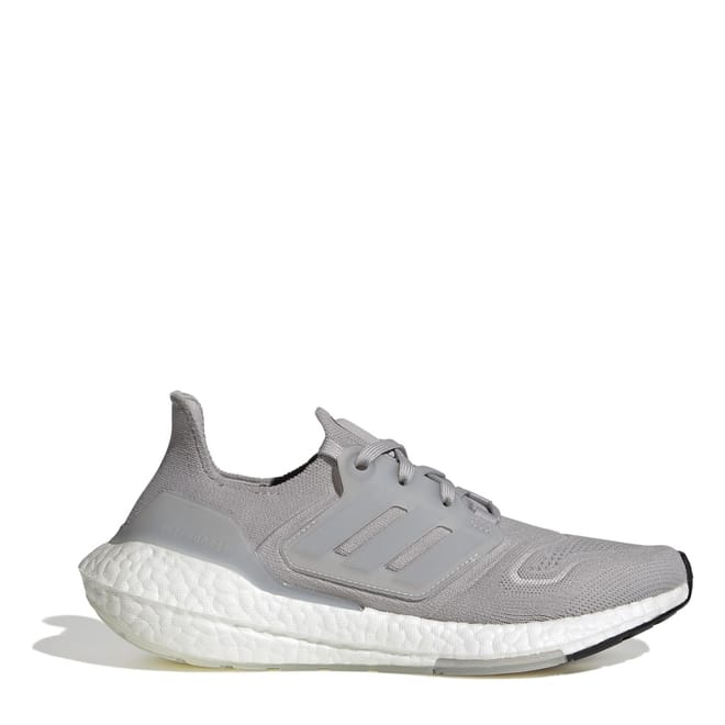 Ultraboost 22 W