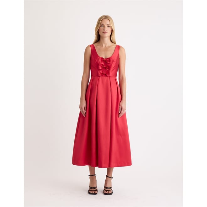 Milda Scoop Neck Midi Dress